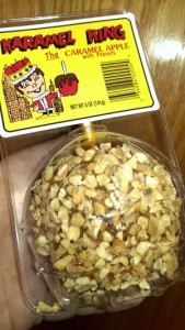 Super-One-Foods-Caramel-King-caramel-apple-nuts2-000